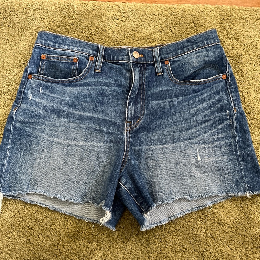 Madewell high rise jean shorts, size 31